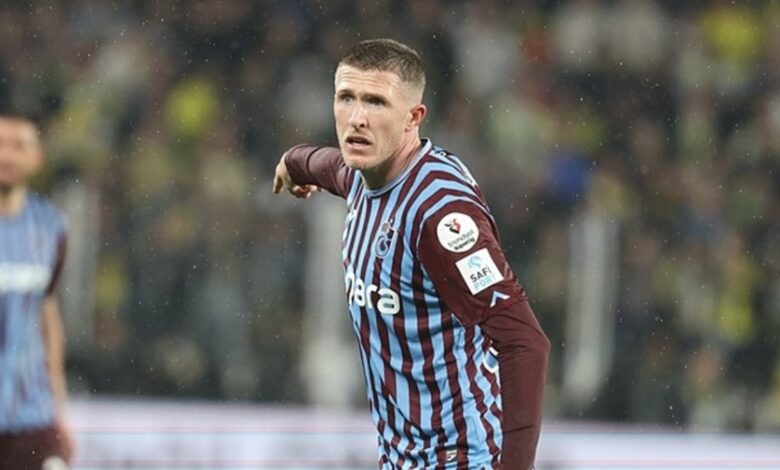 lundstram kamptan ayrildi Se9lD3ks