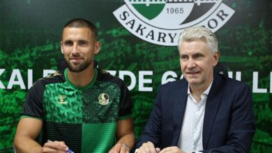 sakaryaspor lukasz zwolinski ve abdurrahman bayrami kadrosuna katti 1nXWMI5u