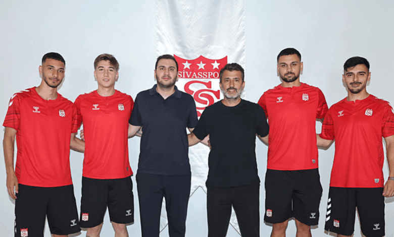 sivasspor 4 futbolcuyu kadrosuna katti neYhm3QT
