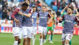trabzonspor sezon basindan beri ilk kez 3te 3 yapti ZK74d5Ii