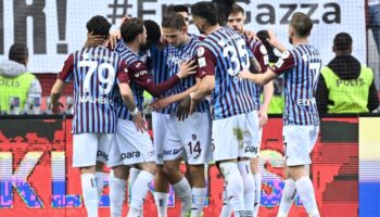 trabzonspor teknik direktor fatih tekke ile cikisa gecti jYrsNY8b
