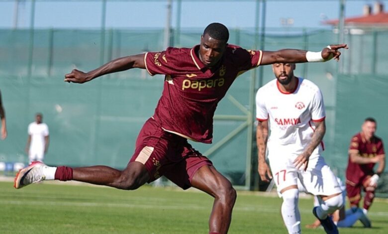trabzonsporda onuachu sanssizligi maci yarida birakti bjv5eKsS