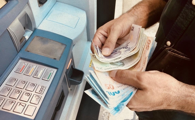 Yarın (15 Temmuz) bankalar açık mı, çalışıyor mu? 2025 1 yarin 15 temmuz bankalar acik mi calisiyor mu 2025 ptZfSVlK