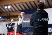 12 dev adamin ozel macta konugu litvanya Wq3xfRyz