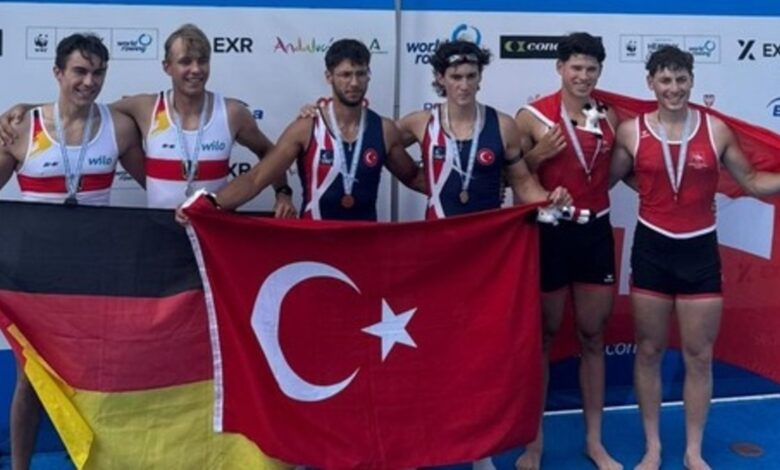 dunya sampiyonu olan genc milli kurekci enes biberin hedefi daha buyuk basarilar GKKhwsKq