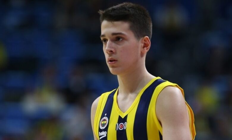 Fenerbahçe'nin genç basketbolcusu Ömer Ege Ziyaettin kariyerini ABD'de sürdürecek 1 fenerbahcenin genc basketbolcusu omer ege ziyaettin kariyerini abdde surdurecek wi8sP5lS
