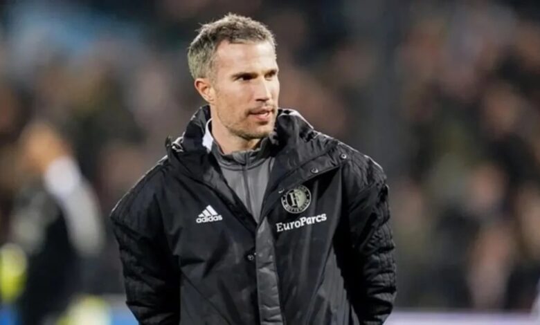 Feyenoord cephesinden Fenerbahçe'ye büyük müjde! Van Persie duyurdu 1 feyenoord cephesinden fenerbahceye buyuk mujde van persie duyurdu z4ZEOf6T