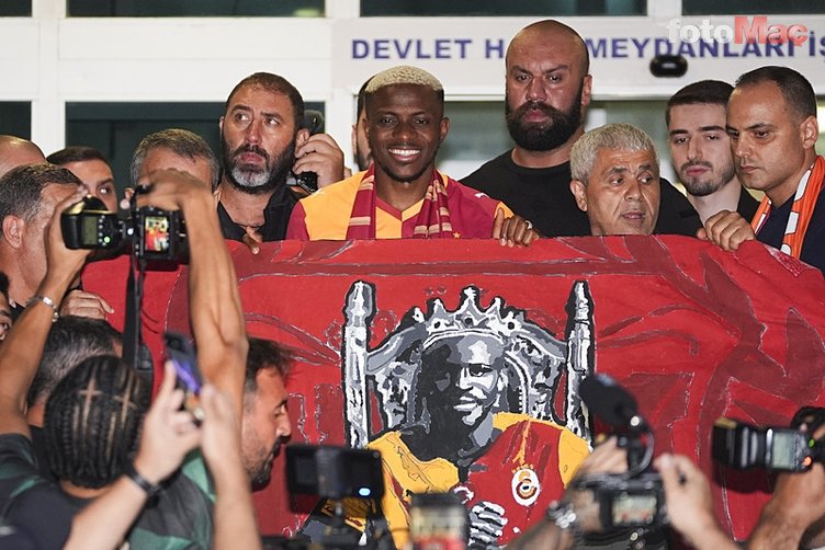galatasaray haberi avrupa osimhen transferini konusuyor iste atilan mansetler 3 2BQb4Xcp