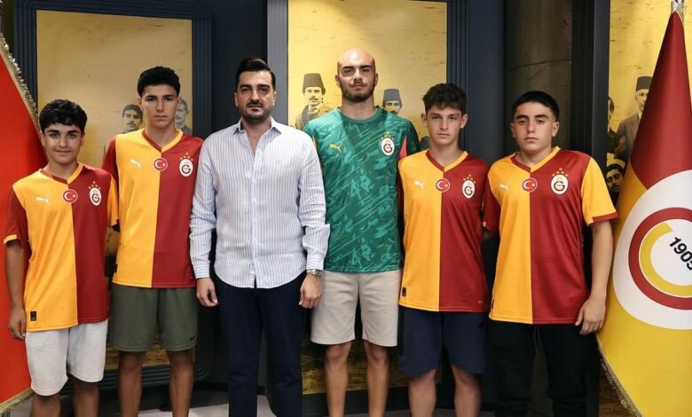 Galatasaray'da 7 imza birden! 1 galatasarayda 7 imza birden 5wWae4Jc
