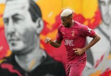 osimhen galatasaray formasiyla ilk antrenmanina cikti zq4bQXB8