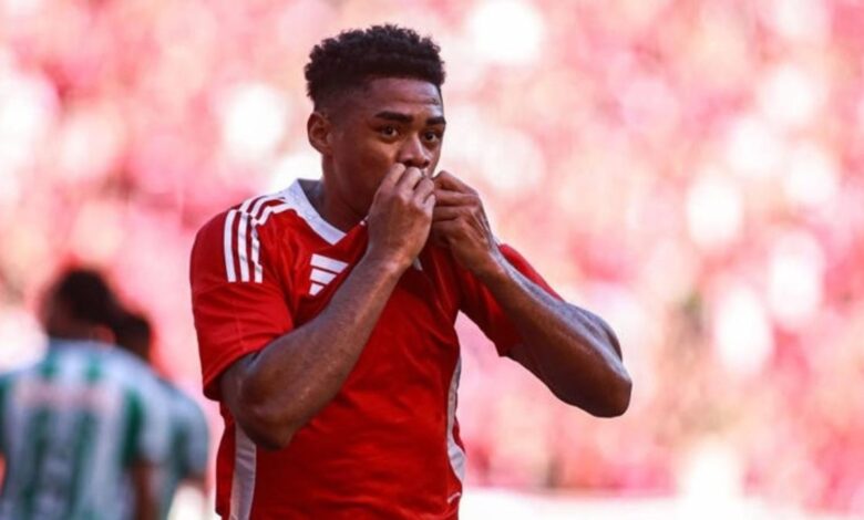 TRANSFER HABERİ - Fenerbahçe'den Victor Gabriel sürprizi! 21'lik stoper 1 transfer haberi fenerbahceden victor gabriel surprizi 21lik stoper e3gjp6rM